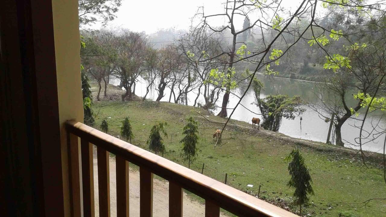 Zizina Otis Resort Гувахати Экстерьер фото